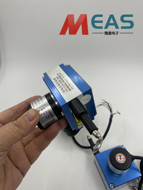 拉繩位移編碼器并對其進行合理的優(yōu)化和調(diào)整