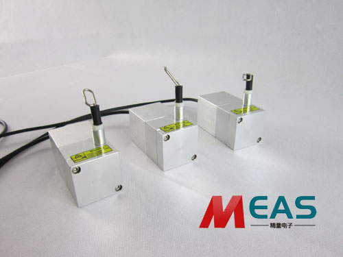 拉線位移編碼器設計了輔助滾輪時刻監(jiān)守著拉線的動態(tài)