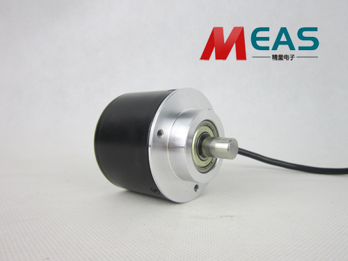 �������a���D(zhu��n)�ӕr��ݔ���}�_��ͨ�^Ӌ��(sh��)�O���֪����λ���������a�����ӻ�ͣ늕r������Ӌ��(sh��)�O��ă�(n��i)��ӛ����ӛסλ�á��@�ӣ���ͣ늺󣬾��a���������κε��Ƅ�������늹����r�����a��ݔ���}�_�^���У�Ҳ�����иɔ_���Gʧ�}�_����Ȼ��Ӌ��(sh��)�O��ӛ�������c�͕�ƫ���������@�Nƫ�Ƶ����ǟo��֪������ֻ���e�`�����a(ch��n)�Y(ji��)�����F(xi��n)�����֪��.