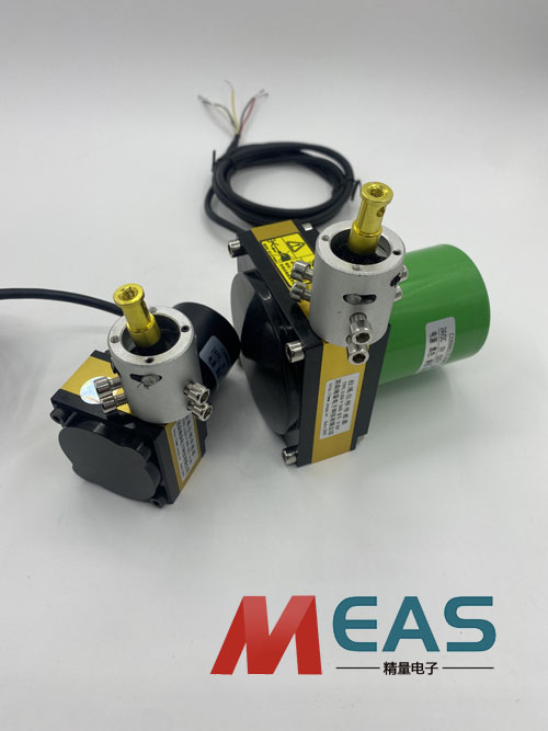 ����λ�ƾ��a�����y�����ȵ�Ҫ�����